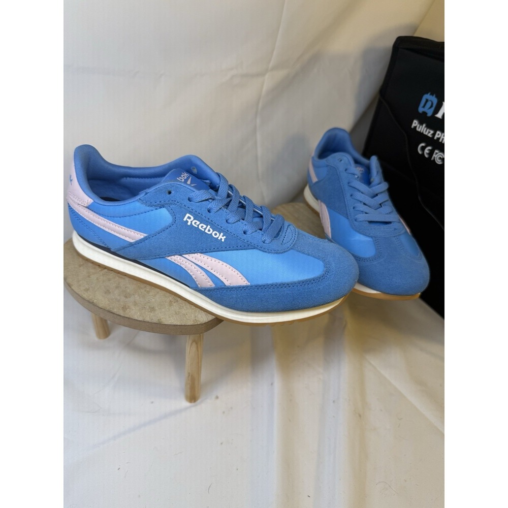 REBOK BRAND NEW BLUE WITH PINK ACCENTS WOMENS Size 7.5 - Picture 3 of 16